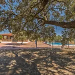 Chalet Pet-friendly Con Piscina Y Patio Privado *