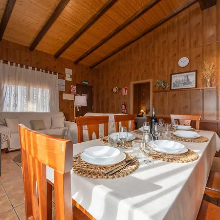 Pet-friendly Con Piscina Y Patio Privado Horská chata *
