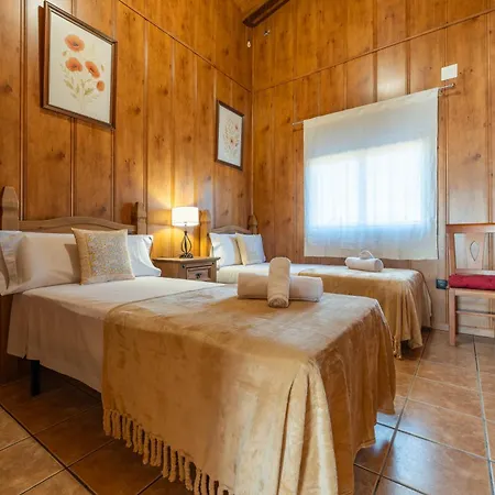 Pet-friendly Con Piscina Y Patio Privado * Valverde de Merida